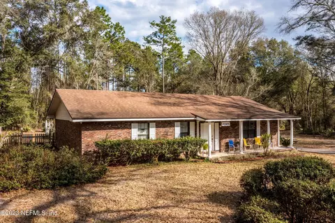 7349 Oakridge Loop, Glen Saint Mary, FL 32040