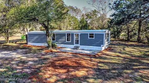 7055 Juliet Ln, Jacksonville, FL 32244