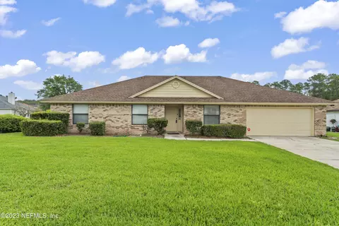 1739 Secretariat Ln N, Jacksonville, FL 32218