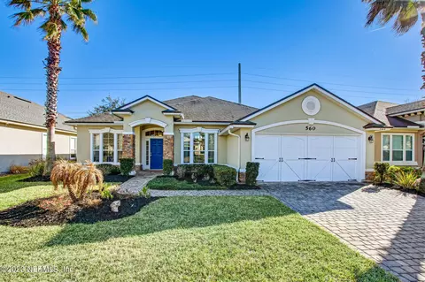 560 Spanish Way W, Fernandina Beach, FL 32034