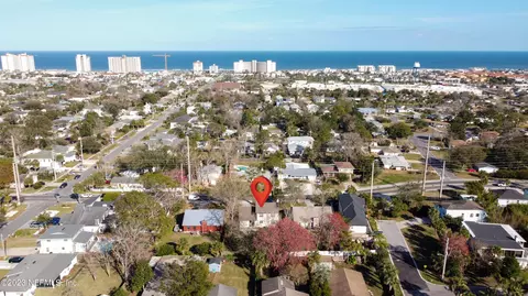 1654 S Beach Pkwy, Jacksonville Beach, FL 32250