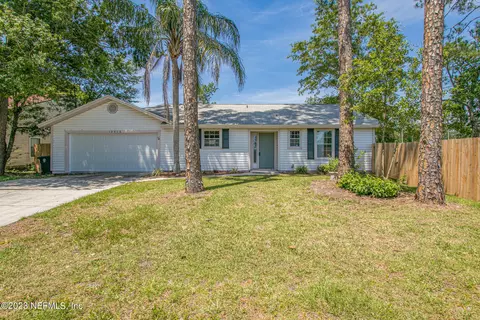 12418 Attrill Rd, Jacksonville, FL 32258