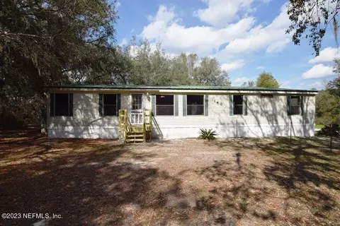 140 Ranchwood Rd, Crescent City, FL 32112