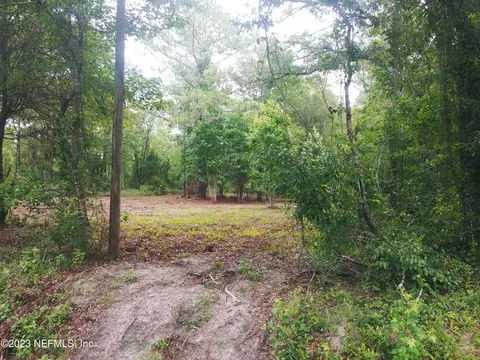 10100 Oliver Ave, Hastings, FL 32145