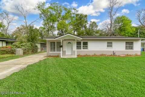 1953 River Bluff N Rd, Jacksonville, FL 32211