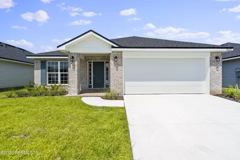 8202 Helmsley Blvd, Jacksonville, FL 32219