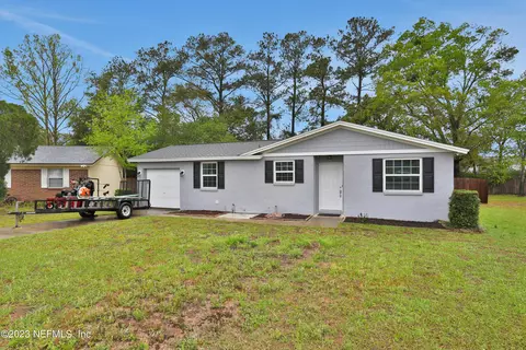 8913 Erin Ct, Jacksonville, FL 32216