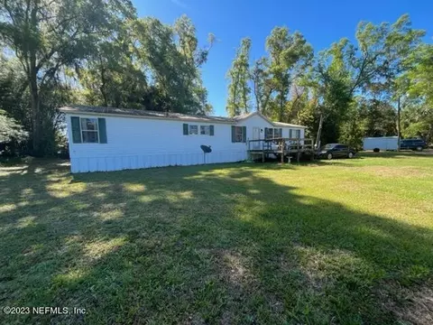 380 End Rd, San Mateo, FL 32187