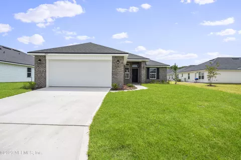 8167 Helmsley Blvd, Jacksonville, FL 32219