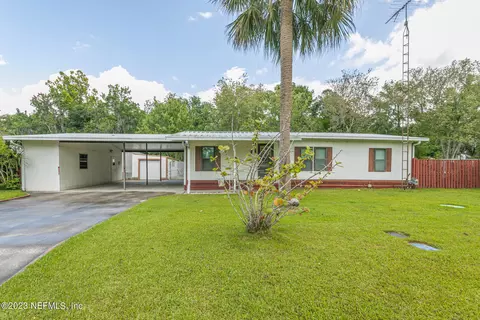 153 Elsie Dr, East Palatka, FL 32131