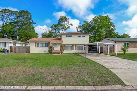 6219 Thumper St, Jacksonville, FL 32210