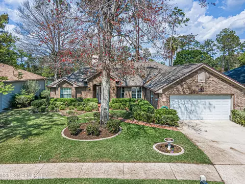 1538 Shelter Cove Dr, Fleming Island, FL 32003