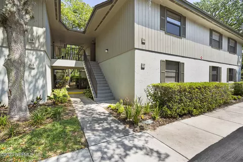 38 Catalonia Ct, Saint Augustine, FL 32086