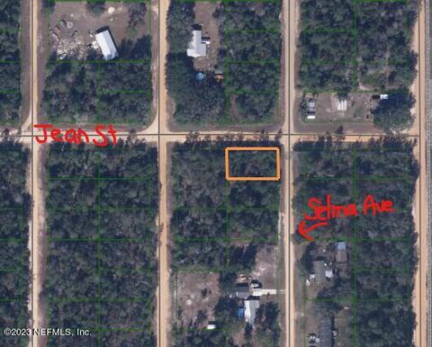 36 Jean Street, Interlachen, FL 32148