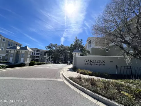 8290 Gate Pkwy W #713, Jacksonville, FL 32216