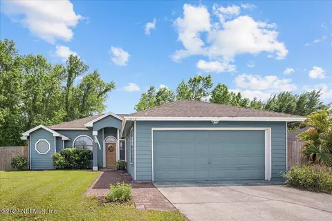1913 Eclipse Dr, Middleburg, FL 32068
