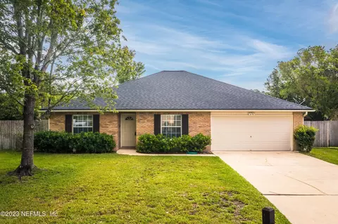 2635 Glen Oaks Dr, Green Cove Springs, FL 32043
