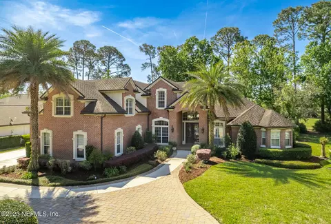 13102 Wexford Hollow Rd N, Jacksonville, FL 32224