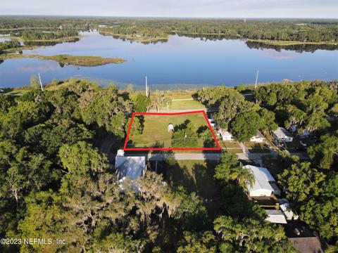 20 Grand Rondo East, Crescent City, FL 32112