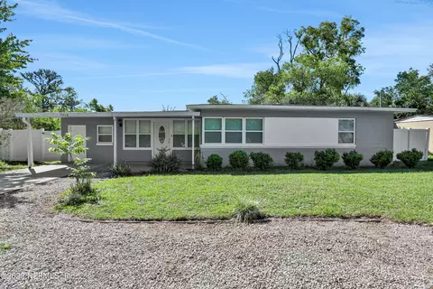 7919 Caxton Cir W, Jacksonville, FL 32208