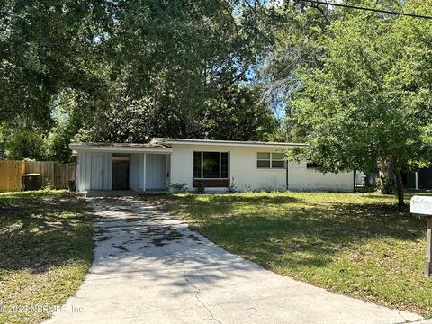 1656 Cezanne Dr, Jacksonville, FL 32221