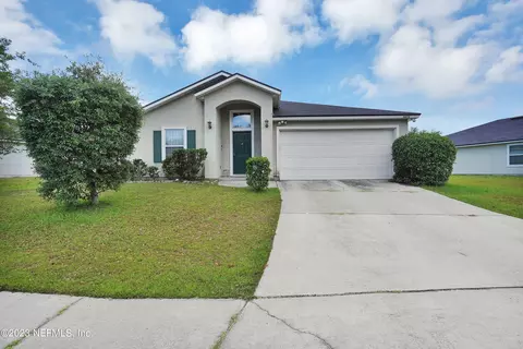 9476 Thorn Glen Rd, Jacksonville, FL 32208