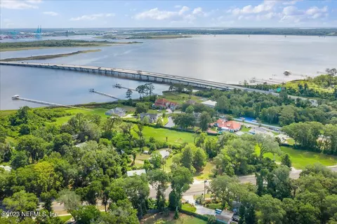 8651 Fort Caroline Rd, Jacksonville, FL 32277