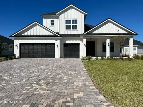 1058 Windley Dr, Saint Augustine, FL 32092