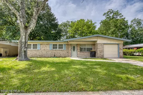 7564 Patrice Ct, Jacksonville, FL 32210
