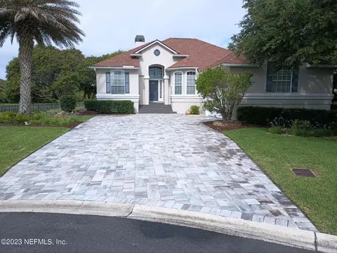 305 Coconut Grove Ct, Saint Augustine, FL 32084