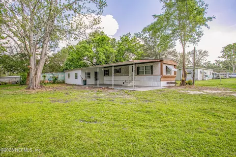 206 Pine Tree Trl, Crescent City, FL 32112