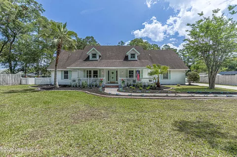520 Roberts Rd, Saint Johns, FL 32259