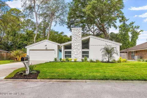 4826 Marsh Hammock Dr W, Jacksonville, FL 32224