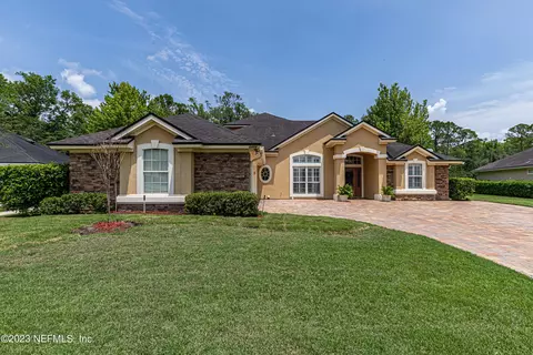 2356 Country Side Dr, Fleming Island, FL 32003