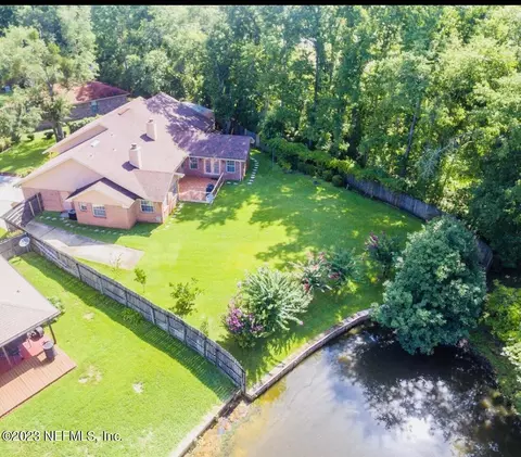 10855 Krugerrand Ln, Jacksonville, FL 32218