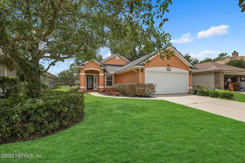 1611 Canopy Oaks Dr, Orange Park, FL 32065