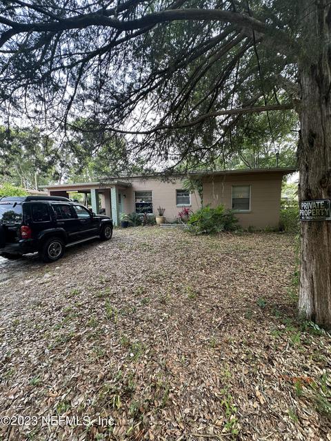 5150 Pennant Ct, Jacksonville, FL 32244