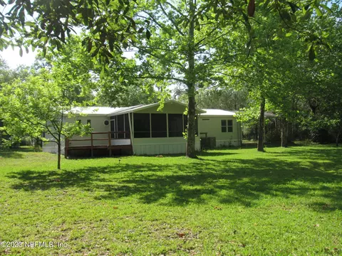 103 Gary Dr, Palatka, FL 32177