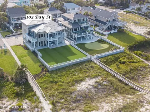 102 Bay St, Neptune Beach, FL 32266