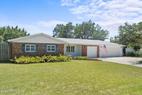 207 Carver St W, Saint Augustine, FL 32080