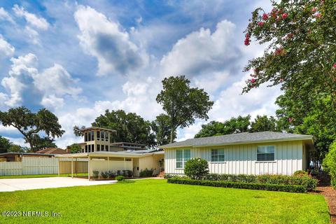 7640 Smullian W Trl, Jacksonville, FL 32217