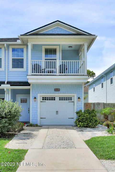 676 10th S Ave, Jacksonville Beach, FL 32250