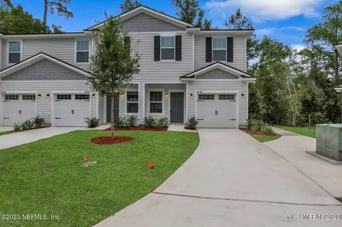 740 Talking Tree Dr, Jacksonville, FL 32205