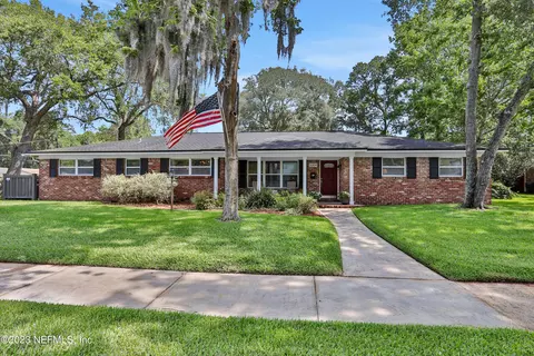5004 Harrow Rd, Jacksonville, FL 32217