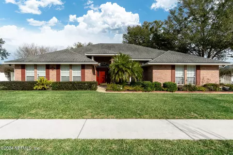 2596 Spring Meadows Dr, Middleburg, FL 32068