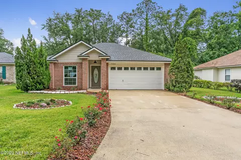 1663 Spring Branch Dr W, Jacksonville, FL 32221