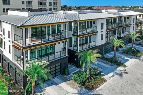 22 10th Ave S # D, Jacksonville Beach, FL 32250