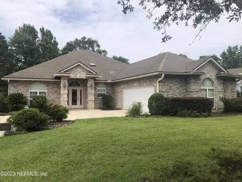 2592 Country Club Blvd, Orange Park, FL 32073
