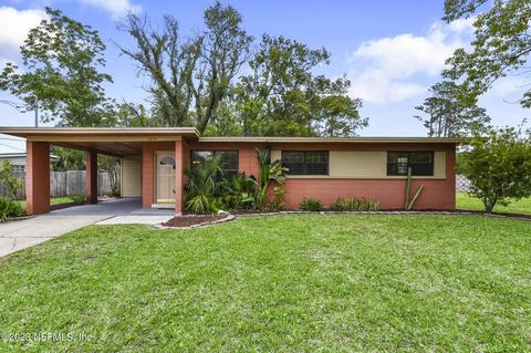 1973 Debutante Dr, Jacksonville, FL 32246