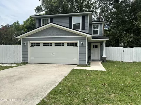 5639 Bishop Cir, Jacksonville, FL 32207 photo 1